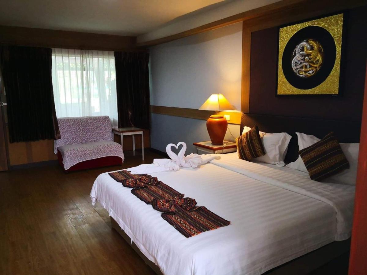 Suanhom Resort Ban Ban San Sai Esterno foto